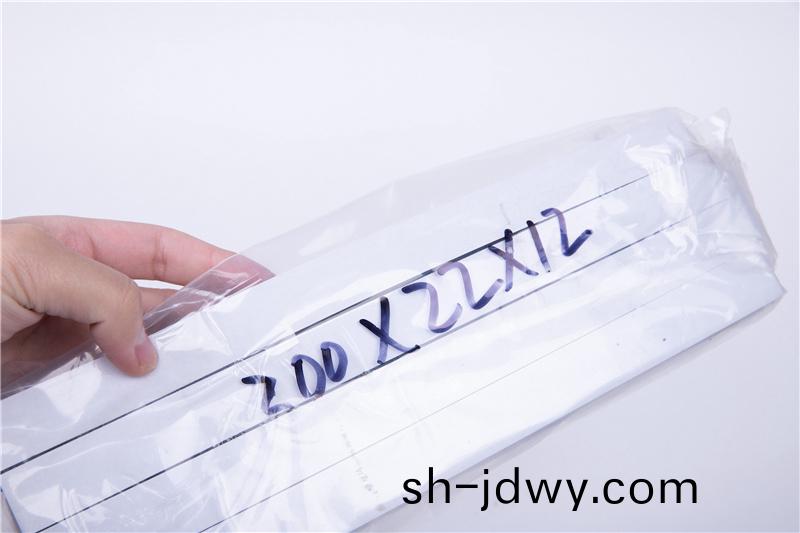 CR減(jian)震保溫(wen)條